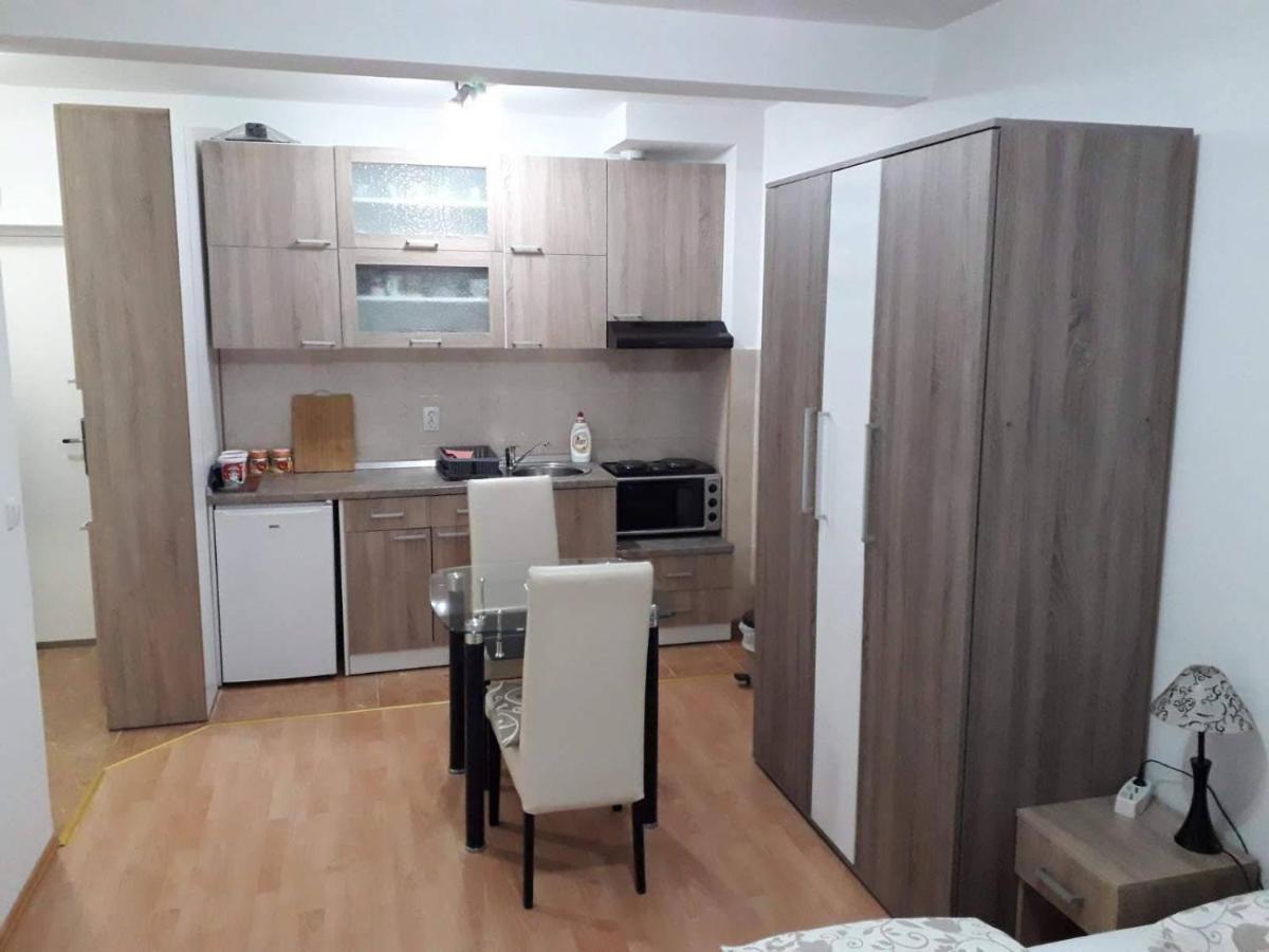 Renome Apartmani Banja Koviljača Exteriér fotografie